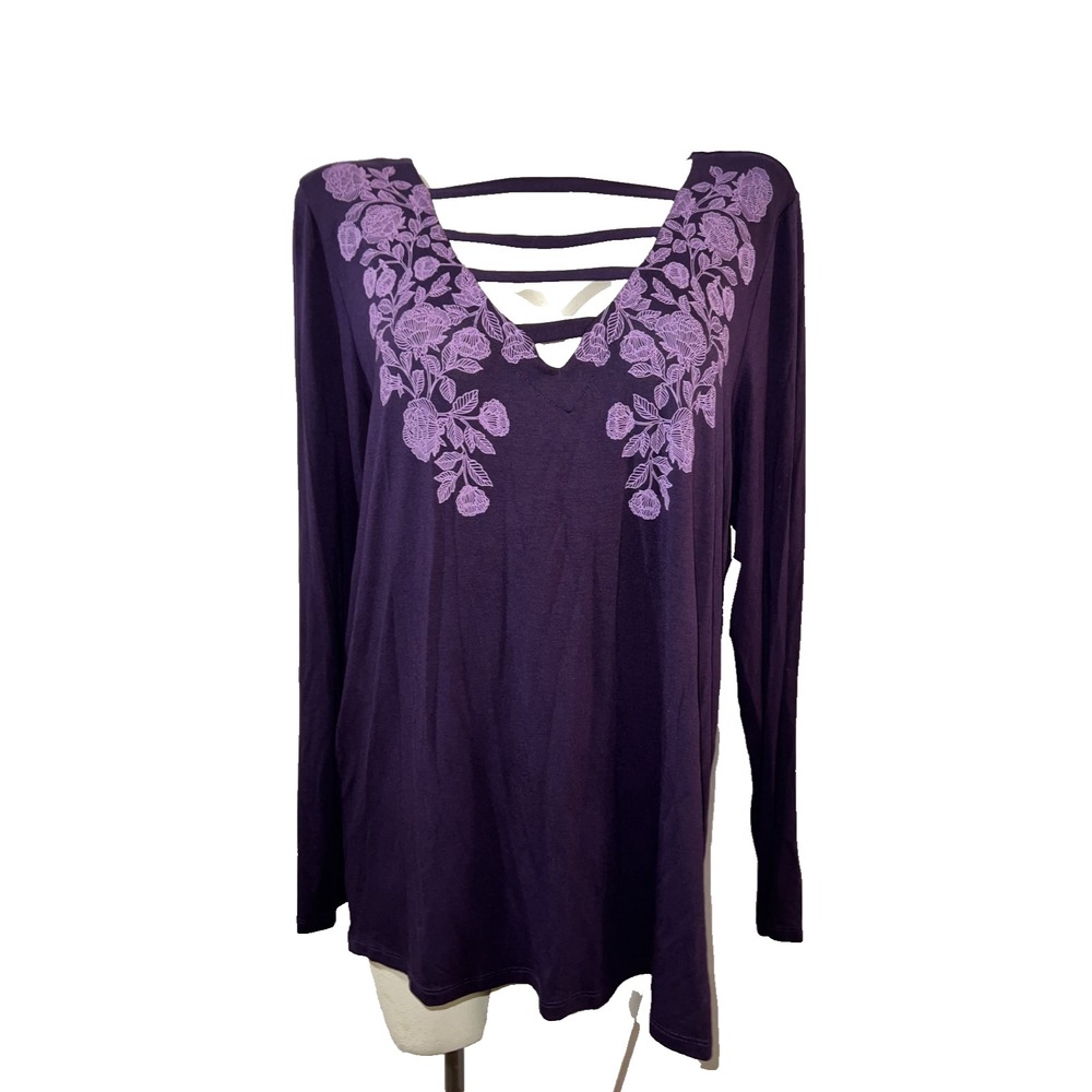 Torrid Super Soft Knits Purple Floral Embroidered Caged V-Neck Top Size 1 NEW